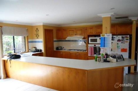 Property photo of 1 Rob Close Hoppers Crossing VIC 3029