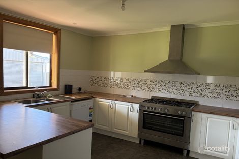 Property photo of 10 Elva Avenue Hamilton VIC 3300