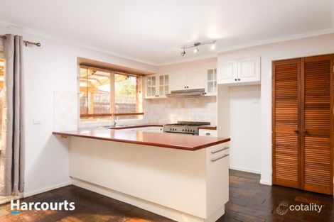 Property photo of 42 Sunbird Crescent Carrum Downs VIC 3201