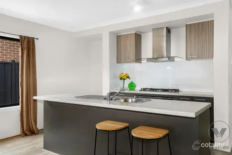 Property photo of 31 Direction Drive Tarneit VIC 3029