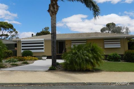 8 Westbrook Ave, Loxton, SA 5333