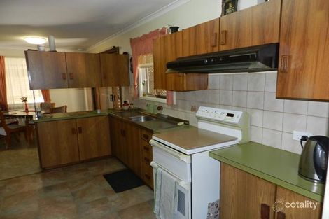 Property photo of 8 Westbrook Avenue Loxton SA 5333