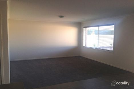 Property photo of 3 Warrumbungle Drive Shepparton North VIC 3631