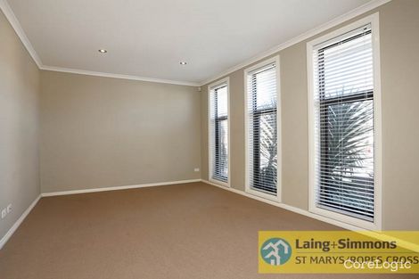 Property photo of 8 Maiden Street Ropes Crossing NSW 2760