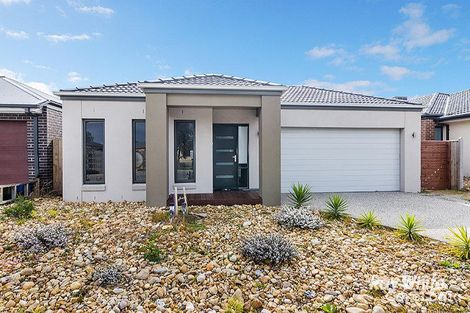 Property photo of 38 Alarah Boulevard Cranbourne West VIC 3977