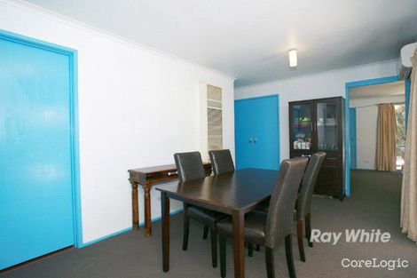 Property photo of 8 Bates Street Cranbourne West VIC 3977