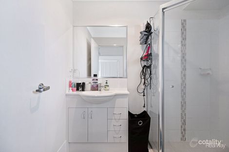 Property photo of 26 Chatterton Boulevard Gracemere QLD 4702