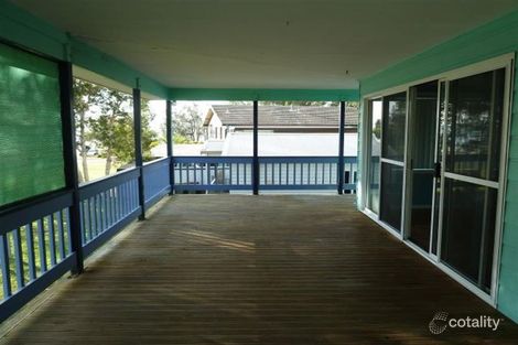 Property photo of 3 Avenue Of The Allies Tanilba Bay NSW 2319
