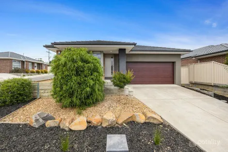 1 Fairy Wren Cct, Mount Clear, VIC 3350