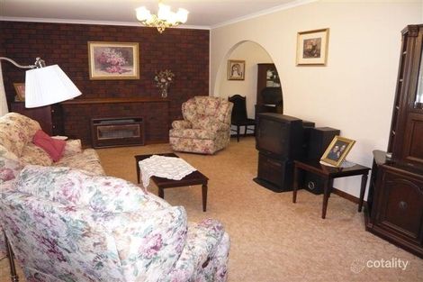 Property photo of 2 Delmonte Close Fairview Park SA 5126