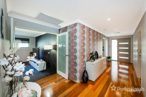 Property photo of 28 Saintly Turn Byford WA 6122