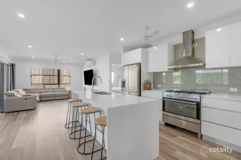 43 Shipmate Dr, Trinity Beach, QLD 4879