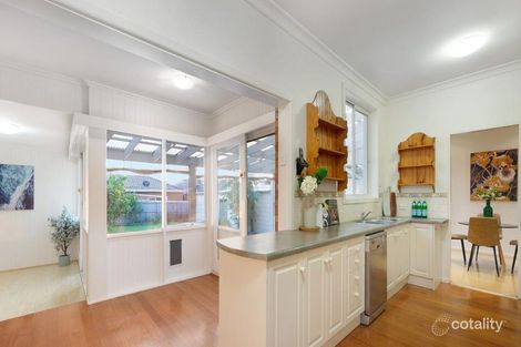 Property photo of 28 Crest Grove Nunawading VIC 3131