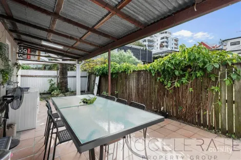 Property photo of 555 Boundary Street Spring Hill QLD 4000