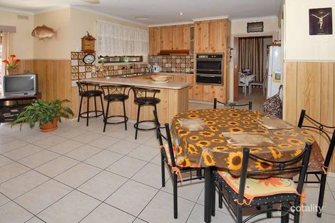 Property photo of 75 Atheldene Drive St Albans VIC 3021