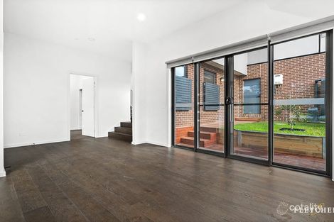 1/341 Elgar Rd, Surrey Hills, VIC 3127