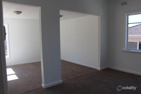 Property photo of 1/69 Middleborough Road Burwood VIC 3125
