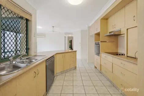 Property photo of 22 Howland Circuit Pacific Pines QLD 4211