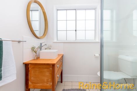 Property photo of 36 Beveridge Crescent Dubbo NSW 2830