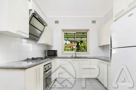 Property photo of 38 Hammers Road Northmead NSW 2152