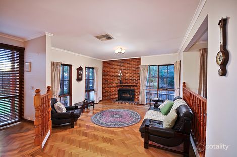 Property photo of 10 Myrtle Court Watsonia North VIC 3087