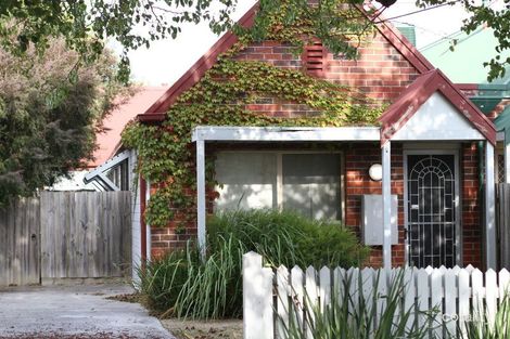 26a Cambro Rd, Clayton, VIC 3168