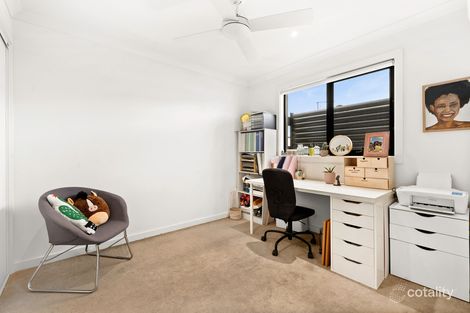 Property photo of 23/17 Edgeware Close Pakenham VIC 3810