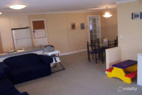Property photo of 30 Sarah Ann Crescent Warnbro WA 6169