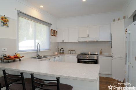 Property photo of 24 Ronald Grove Millgrove VIC 3799
