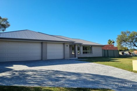 17 COLLINS CRES, BENOWA, QLD 4217