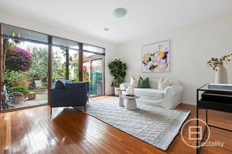 Property photo of 321 Nott Street Port Melbourne VIC 3207