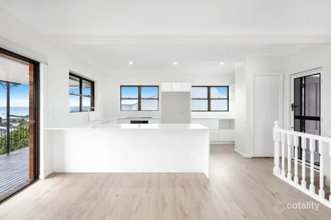 Property photo of 101 Carlton Terrace Manly QLD 4179