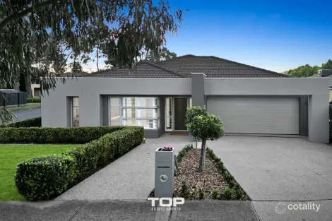 14 WALER CCT, CLYDE NORTH, VIC 3978