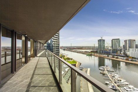 Property photo of 1802/90 Lorimer Street Docklands VIC 3008