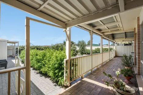 Property photo of 32 Davis Street West Beach SA 5024