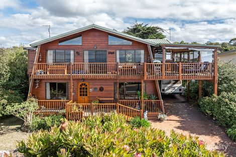 21 Richard St, Bridport, TAS 7262