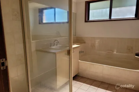 Property photo of 79 Lapoinya Crescent Warana QLD 4575