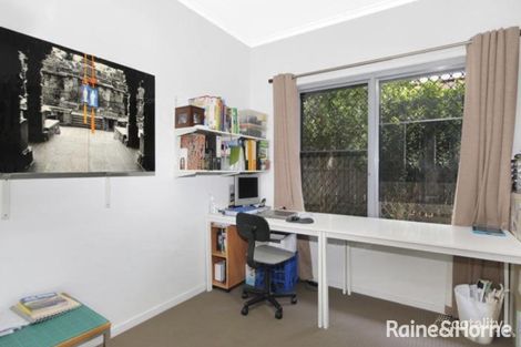 Property photo of 16 Perregreen Street Doolandella QLD 4077