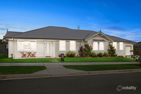 Property photo of 2 Olivia Boulevard Hamlyn Terrace NSW 2259
