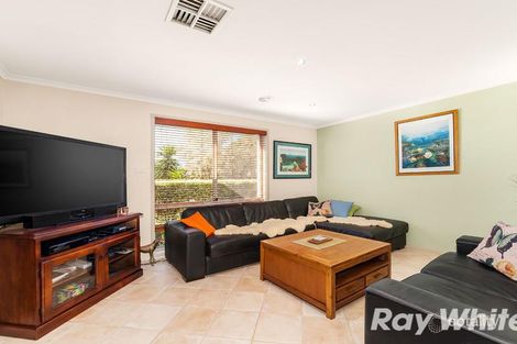 Property photo of 4 Brentfield Court Mill Park VIC 3082