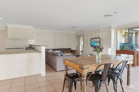 Property photo of 2 Zinnia Court Middle Ridge QLD 4350