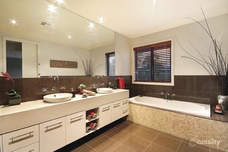 Property photo of 3/1232 Old Burke Road Kew East VIC 3102