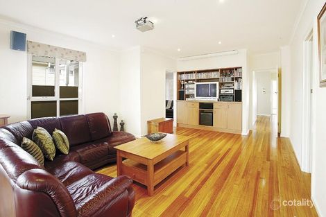 Property photo of 18 Soderlund Drive Doncaster VIC 3108