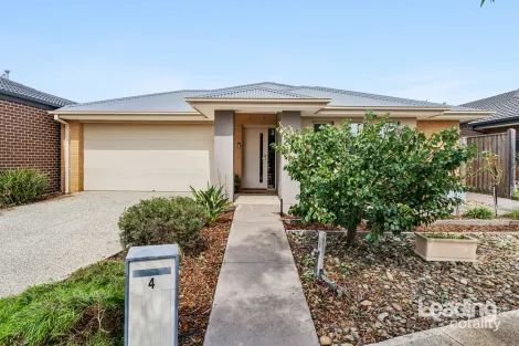 4 Light Horse Cct, Sunbury, VIC 3429