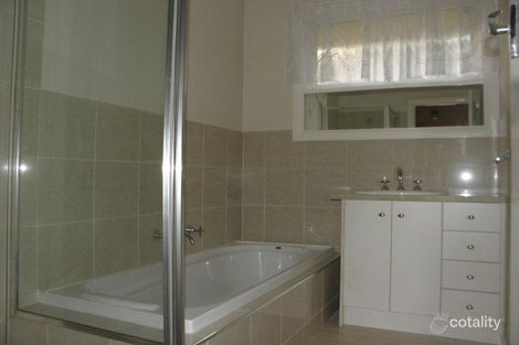 Property photo of 300 Parer Road Airport West VIC 3042