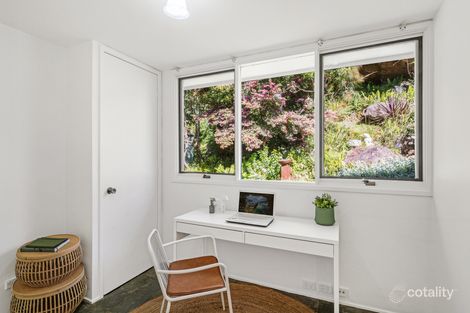 Property photo of 18 Amaroo Avenue Mount Colah NSW 2079