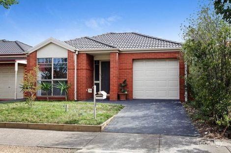 Property photo of 74 Clarendon Wynd Caroline Springs VIC 3023