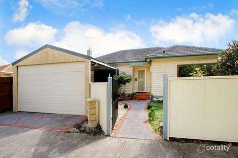 35 Banbury Rd, Reservoir, VIC 3073