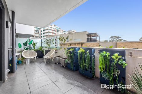 Property photo of 10/5 Sovereign Point Court Doncaster VIC 3108