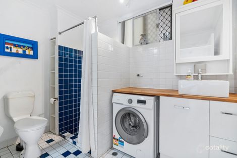 Property photo of 2/30 Cork Street Yeronga QLD 4104